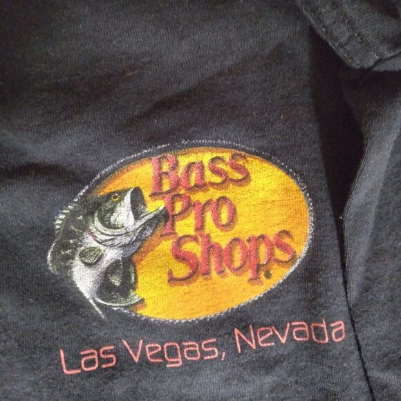 VTG Bass Pro Shops Las Vegas Elvis Parody T-Shirt - Picture 6 of 8